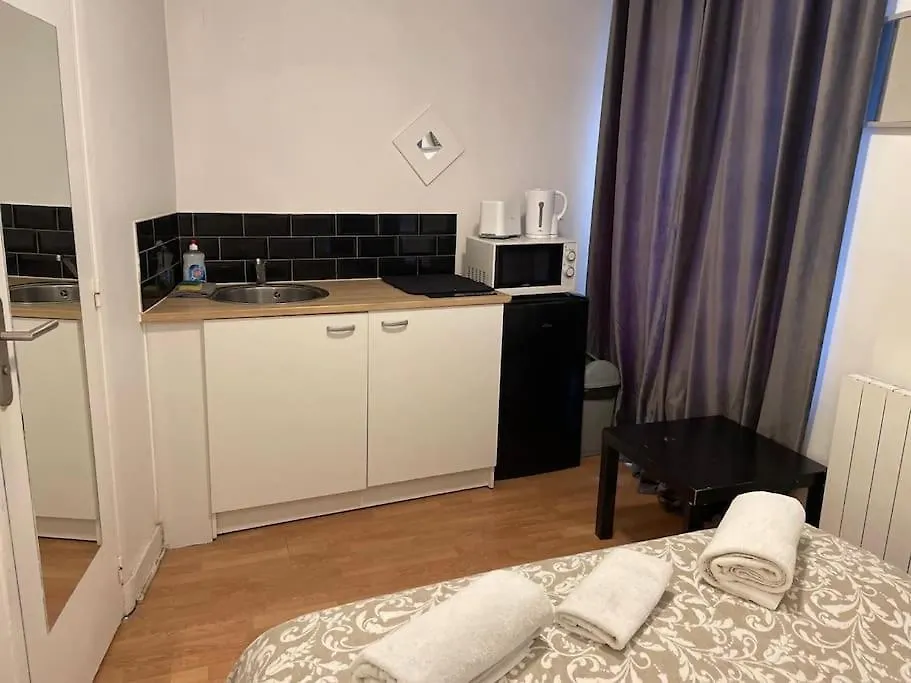 14 Apartment